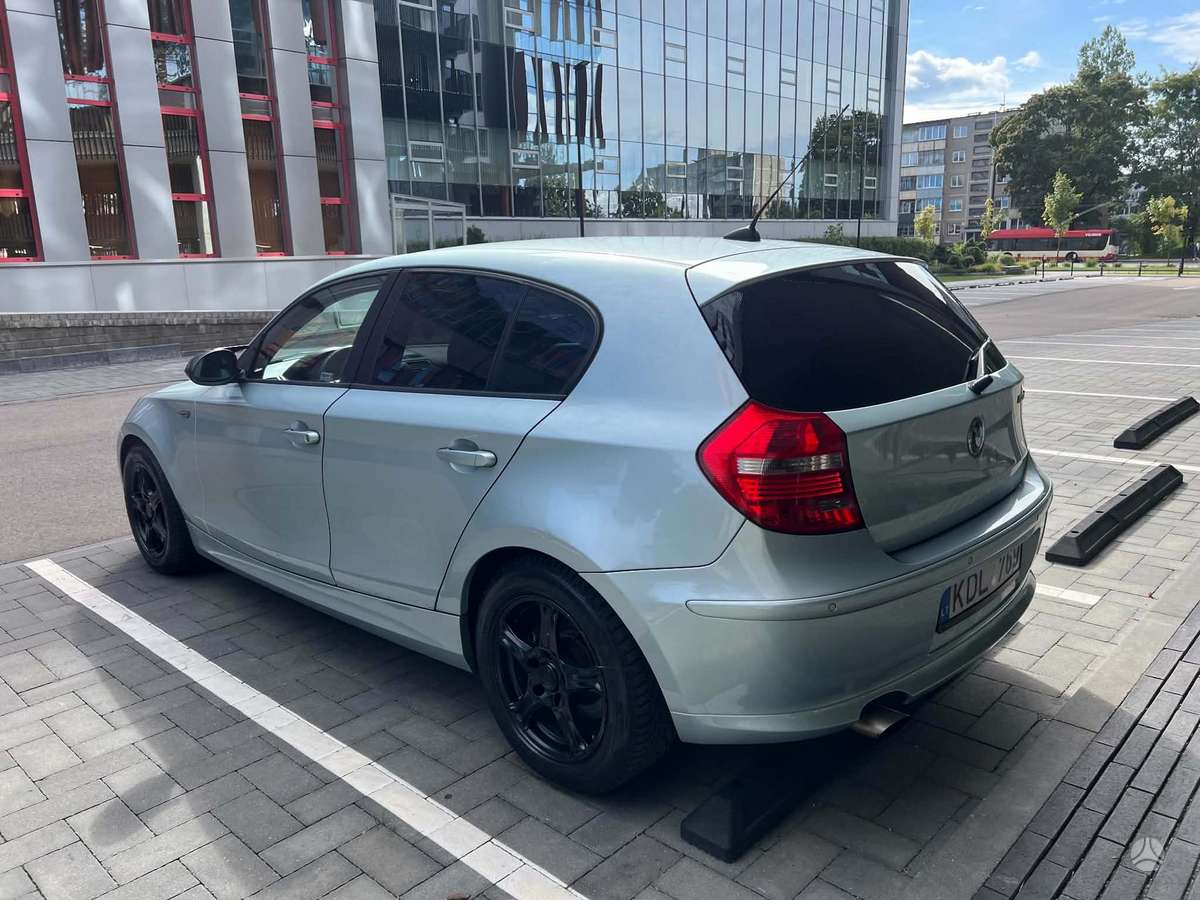 BMW 118, 2.0 l., Хэтчбек
