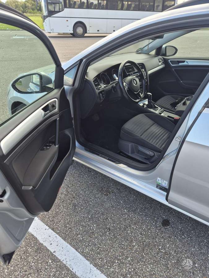 Volkswagen Golf, 1.6 l., Универсал