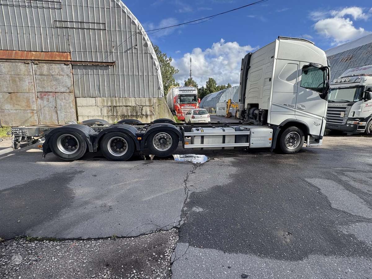 Volvo FH500, шасси