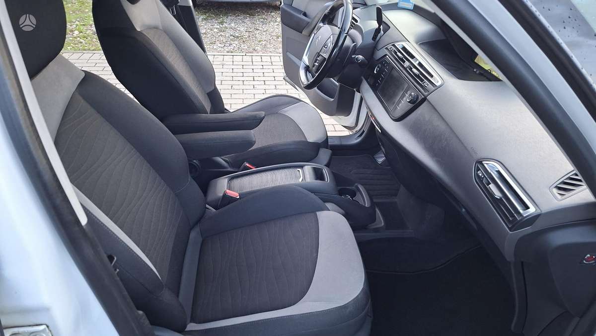 Citroen C4 SpaceTourer, 2.0 l., Минивэн