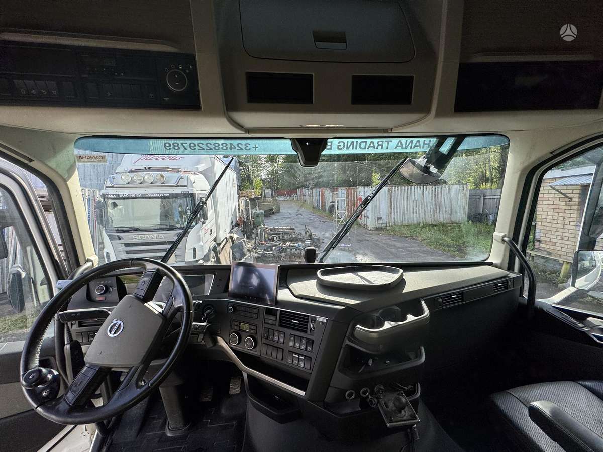 Volvo FH500, cab-chassis trucks