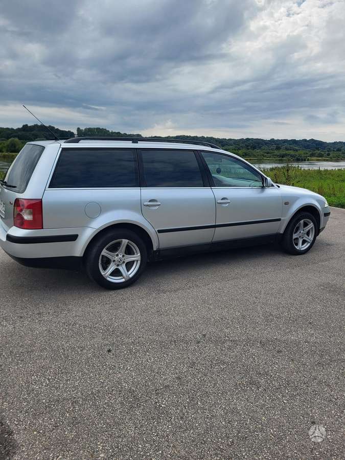 Volkswagen Passat - 3