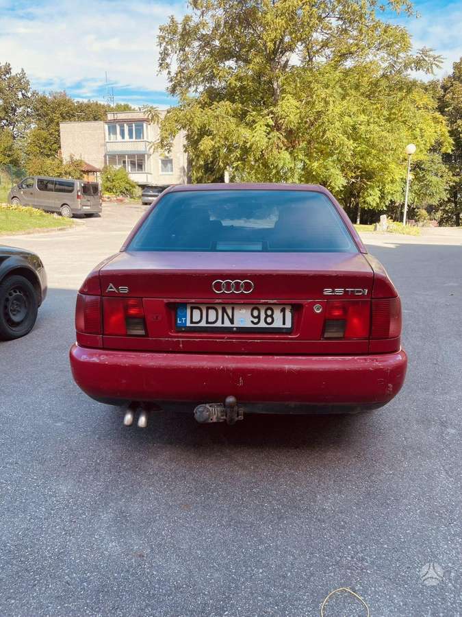 Audi A6, 2.5 l., Седан