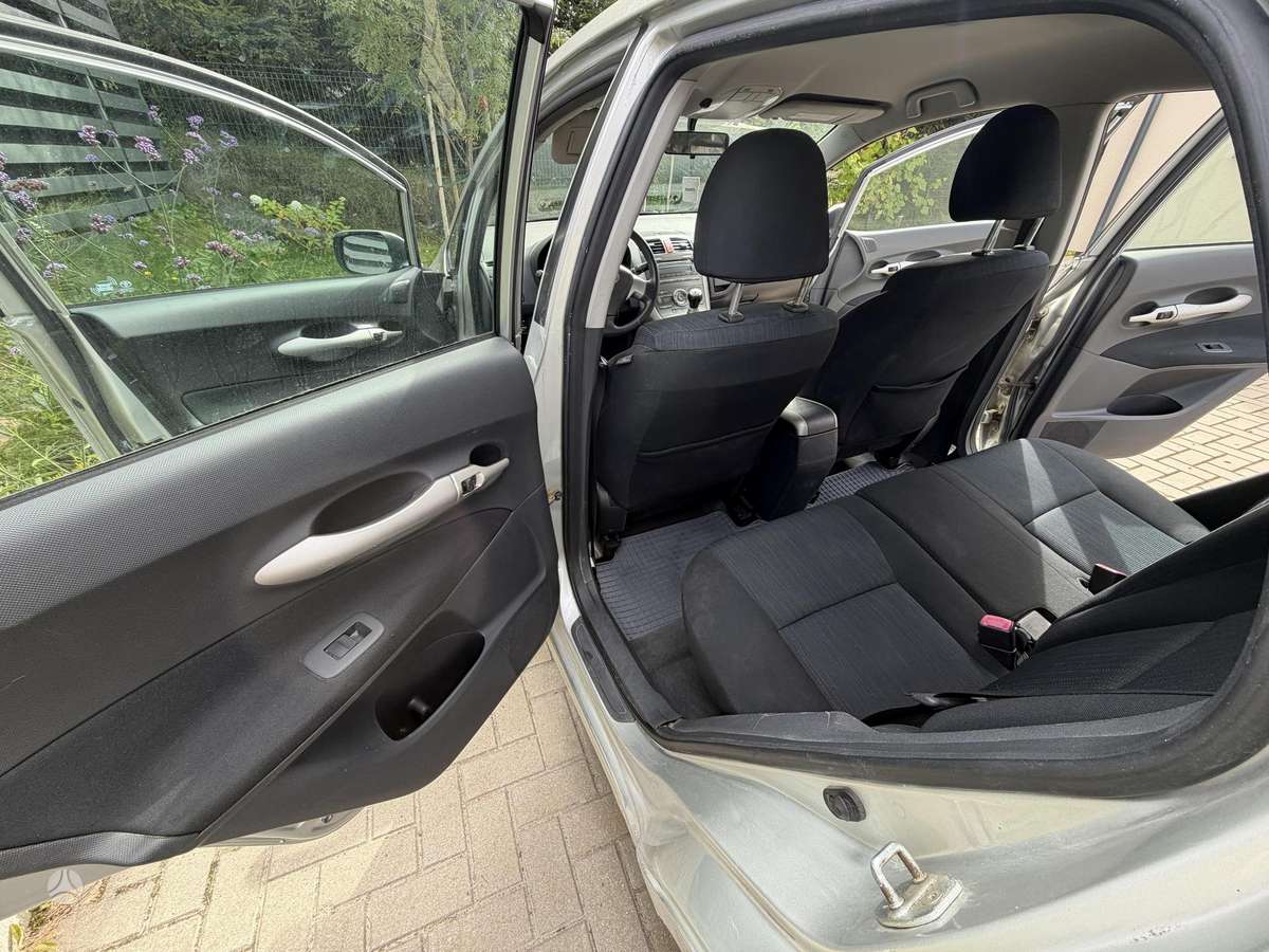 Toyota Auris - 9