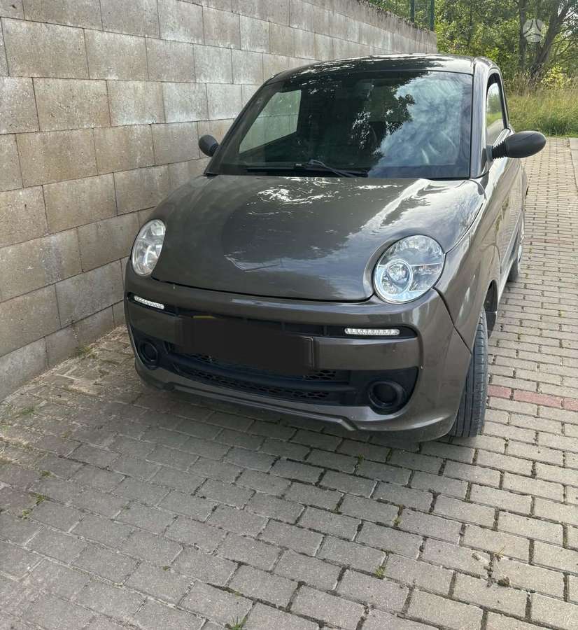 Microcar DUE, 0.5 l., Хэтчбек