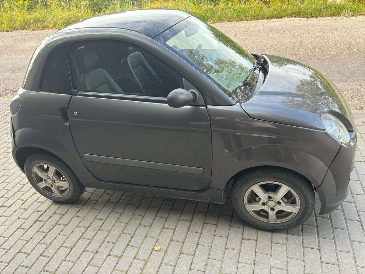 Microcar DUE, 0.5 l., Хэтчбек