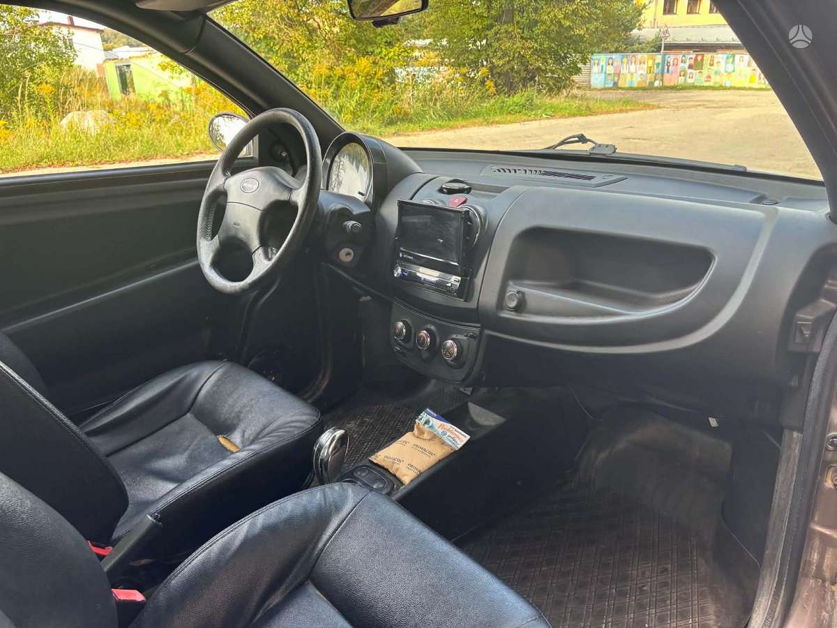 Microcar DUE, 0.5 l., Хэтчбек