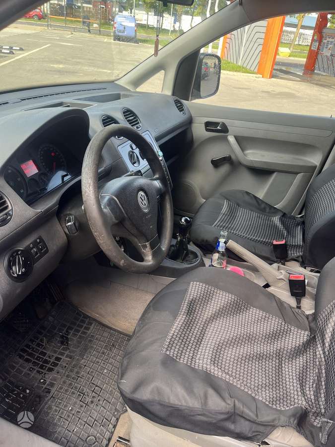 Volkswagen Caddy - 11