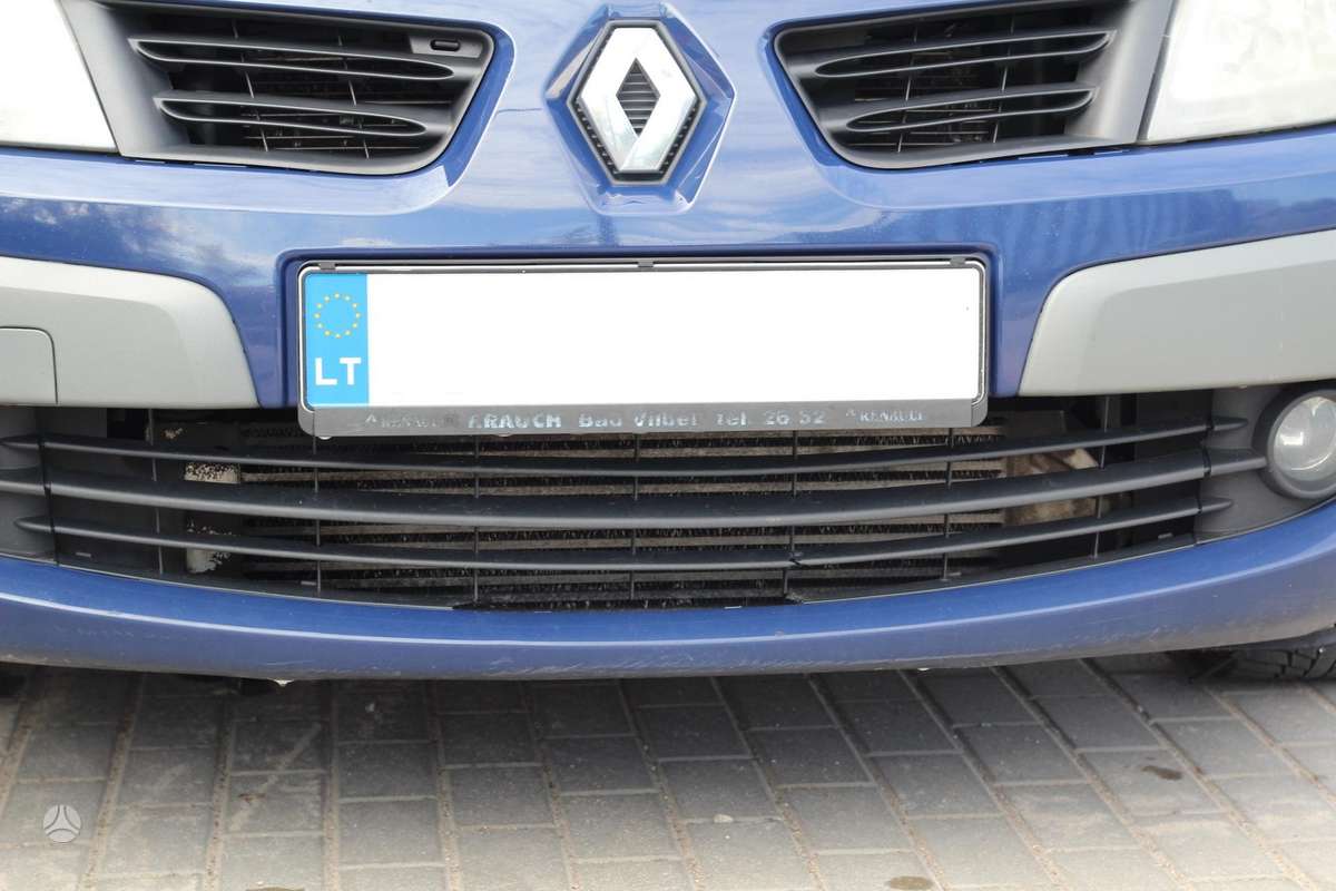 Renault Grand Scenic - 11