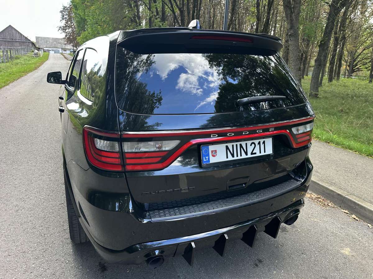 Dodge Durango, 5.7 l., off-road / crossover