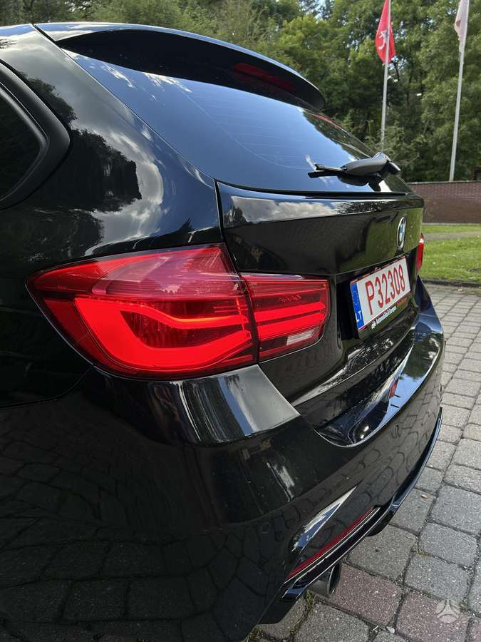 BMW 320, Универсал