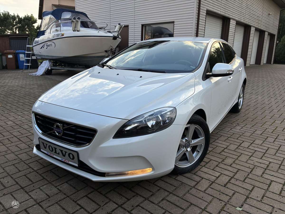 Volvo V40 - 3