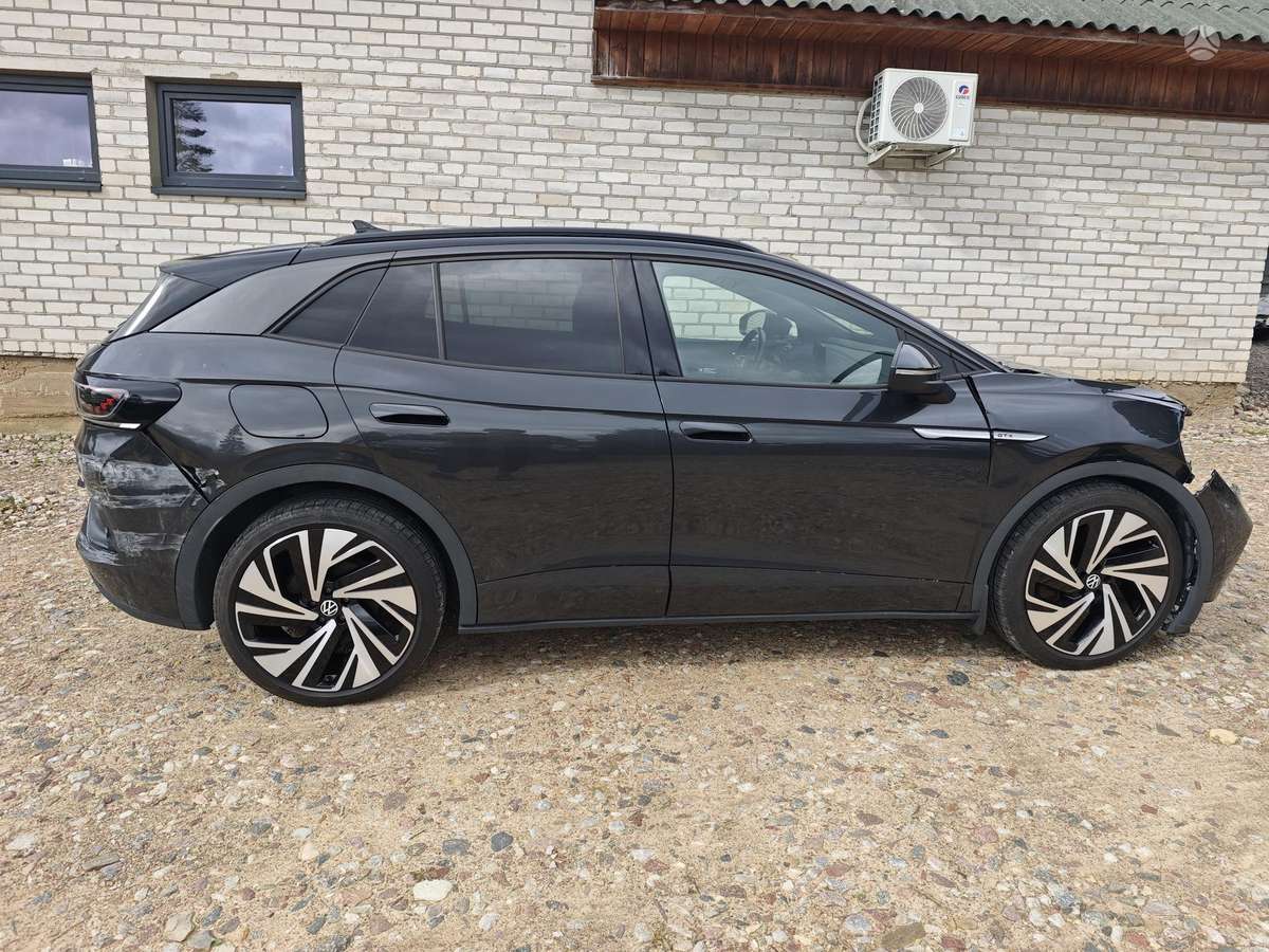 Volkswagen ID.4 - 9