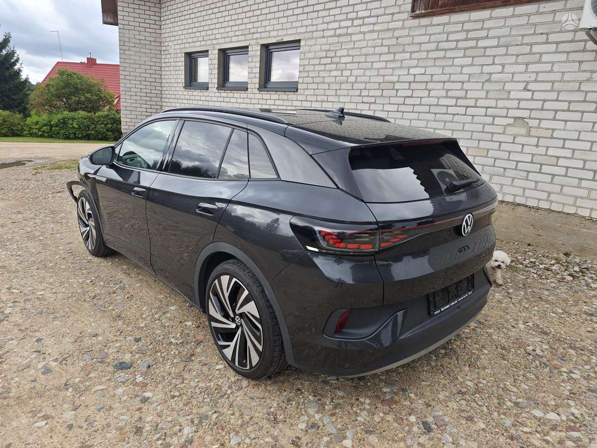 Volkswagen ID.4 - 10