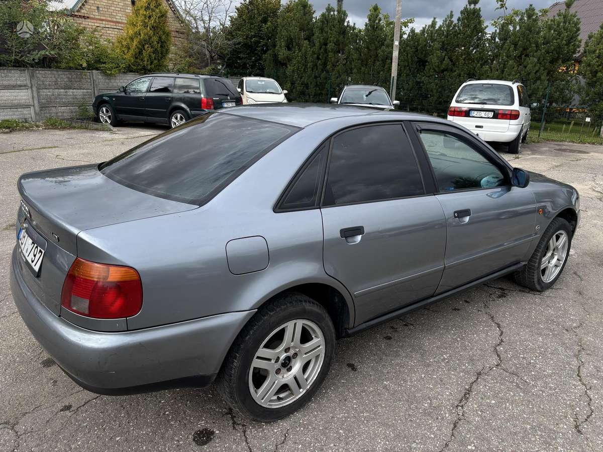 Audi A4, 1.9 l., sedanas