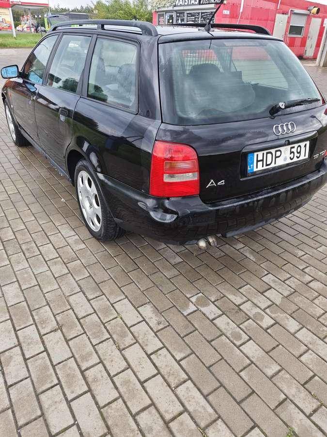 Audi A4, 1.9 l., universalas