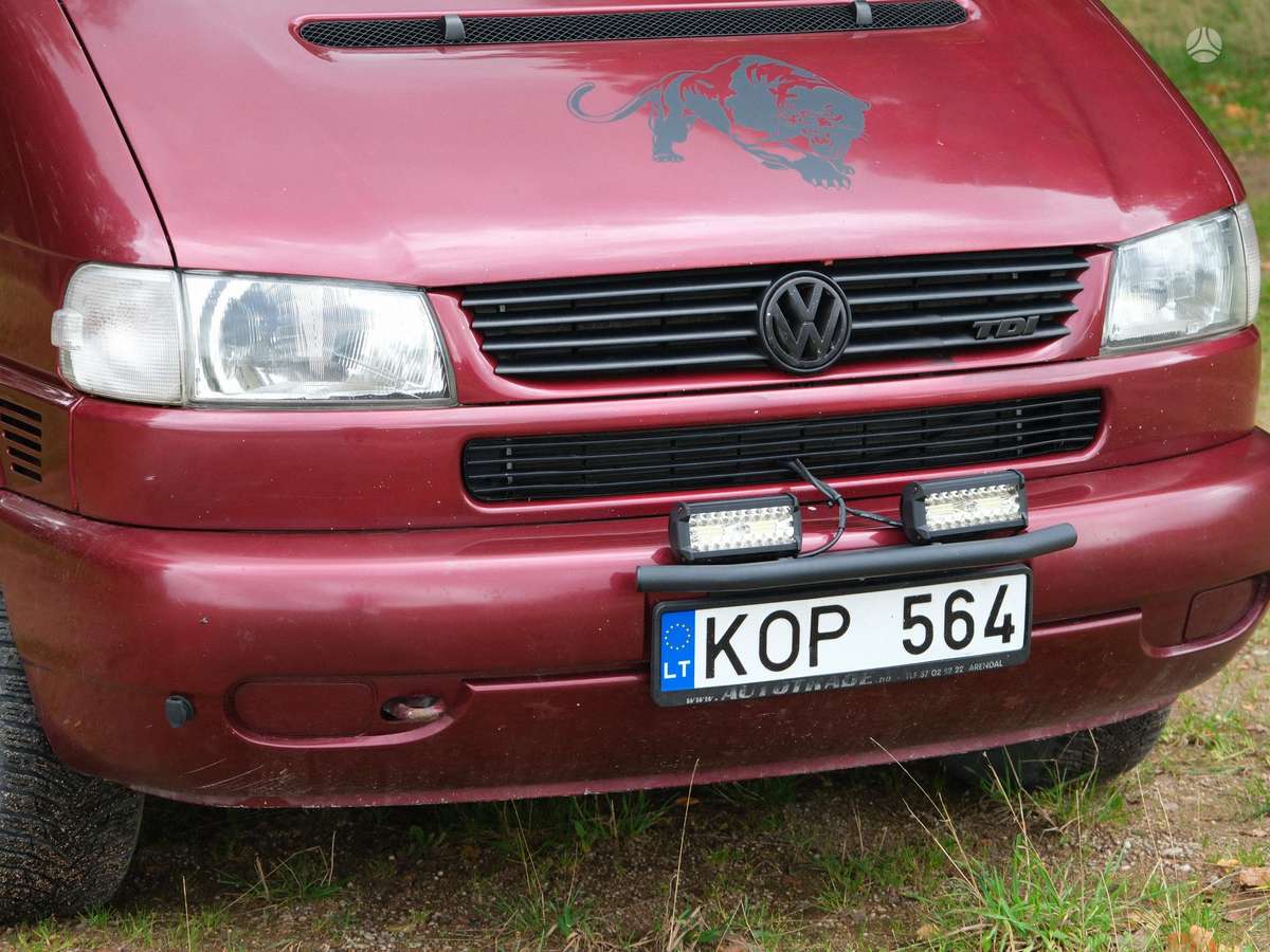 Volkswagen Caravelle - 6