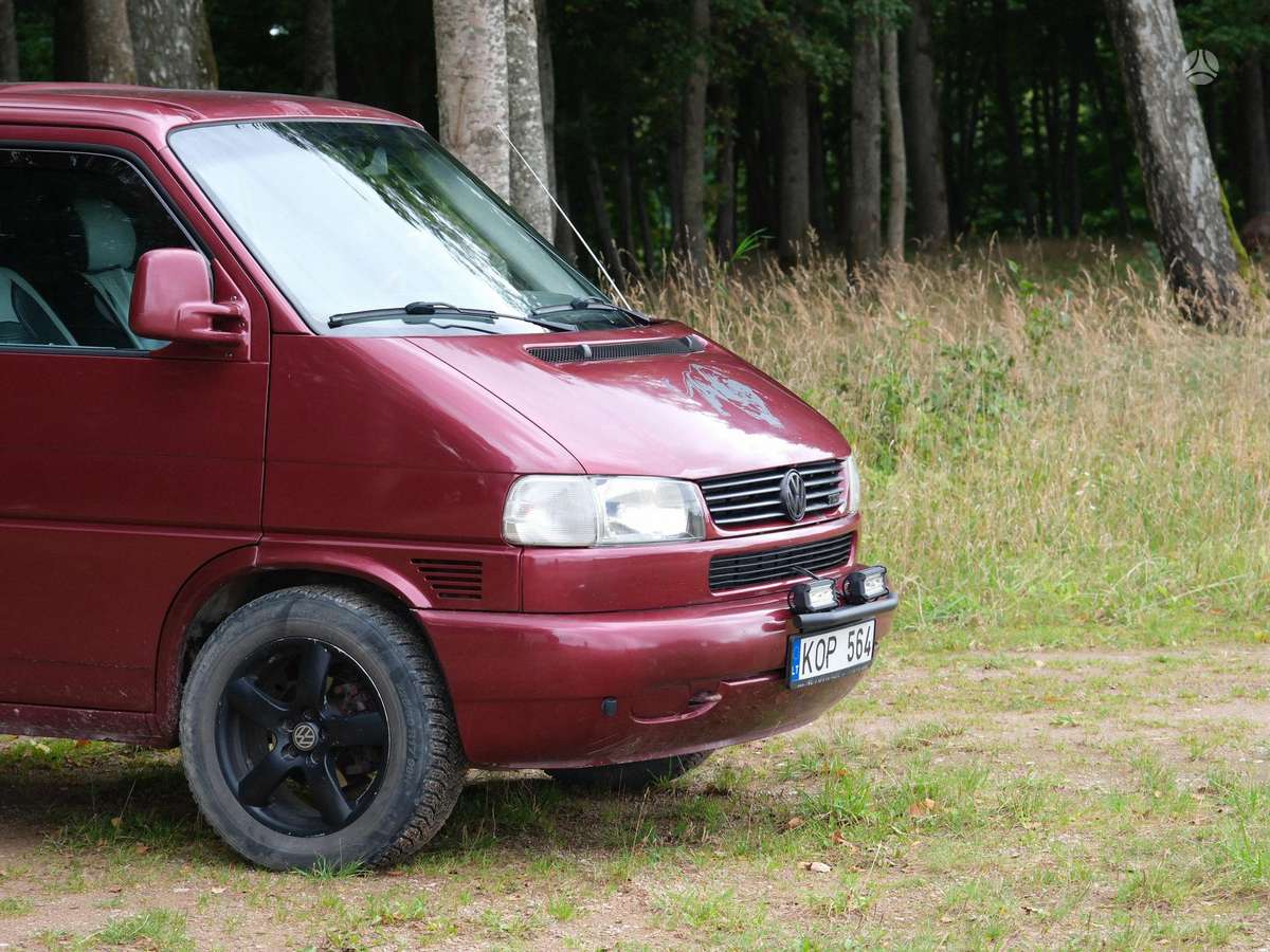 Volkswagen Caravelle - 3