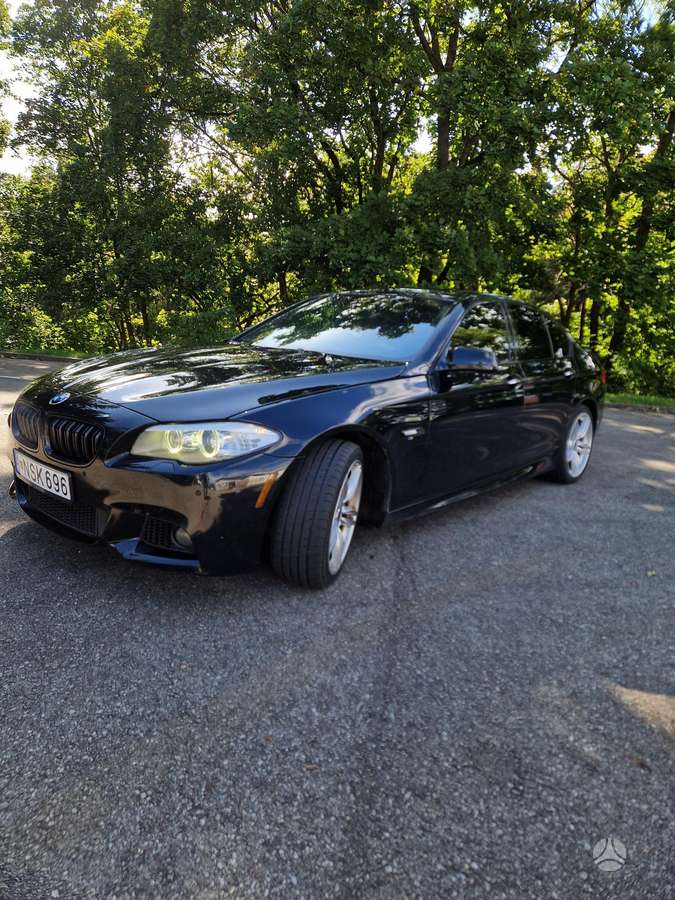 BMW 550, 4.4 l., Седан