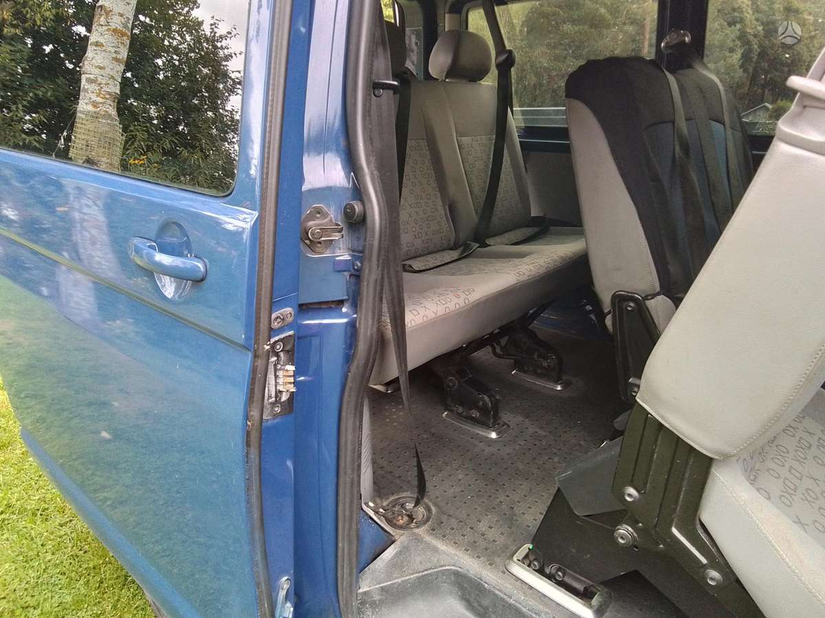 Volkswagen Transporter - 7