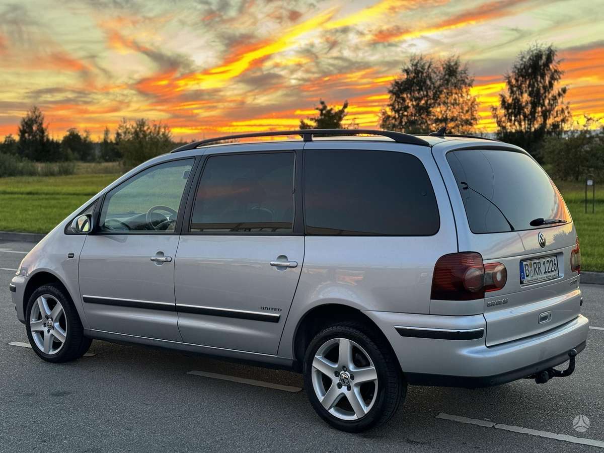 Volkswagen Sharan - 3