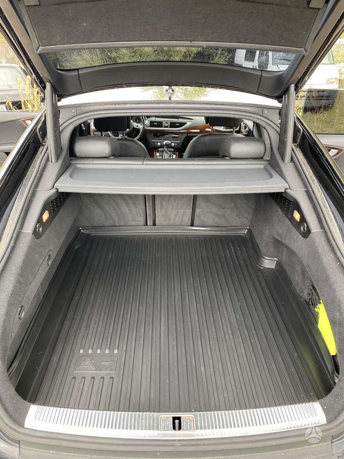 Audi A7, 3.0 l., Седан