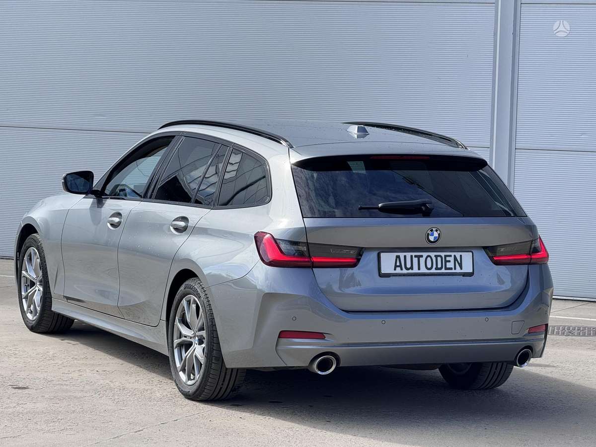 BMW 320 - 4