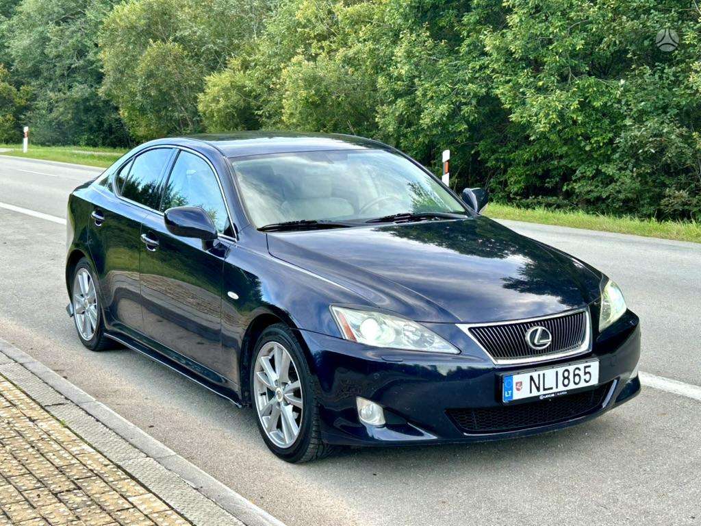 Lexus IS 250 - 6