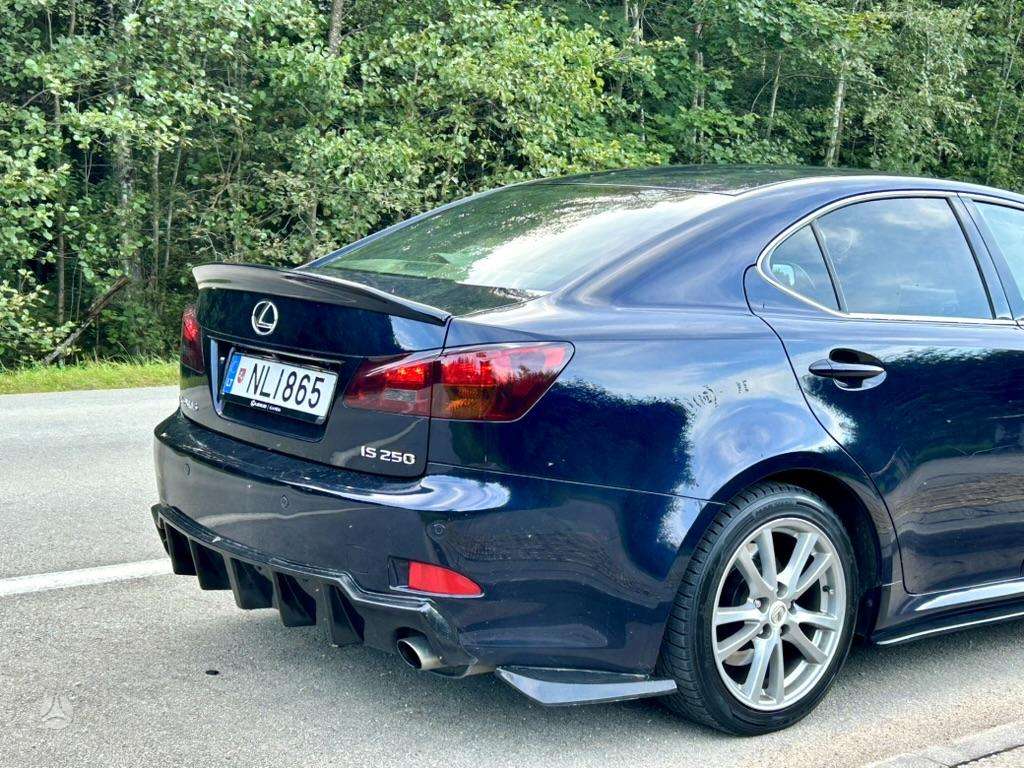 Lexus IS 250 - 9