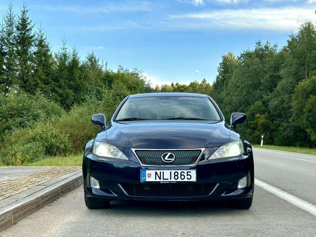 Lexus IS 250 - 5