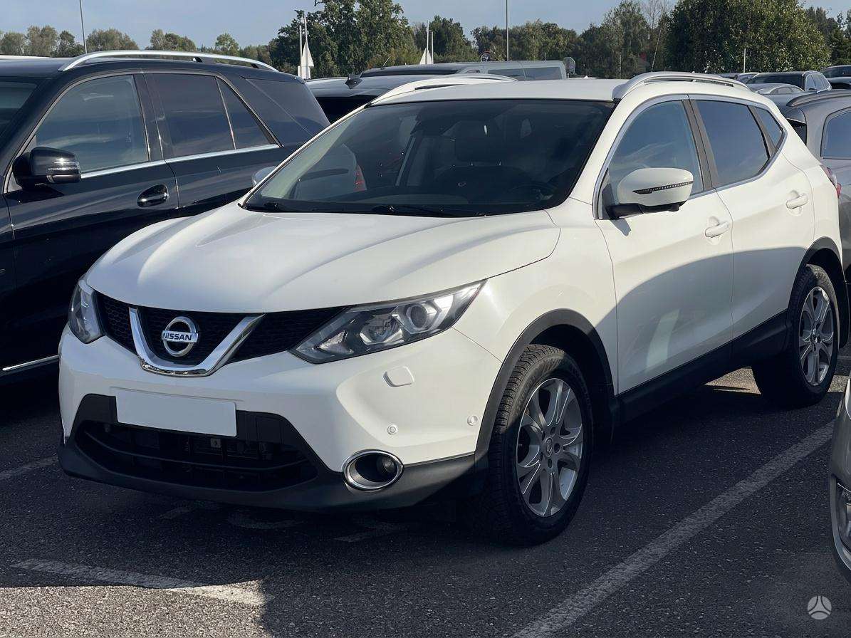 Nissan Qashqai - 1