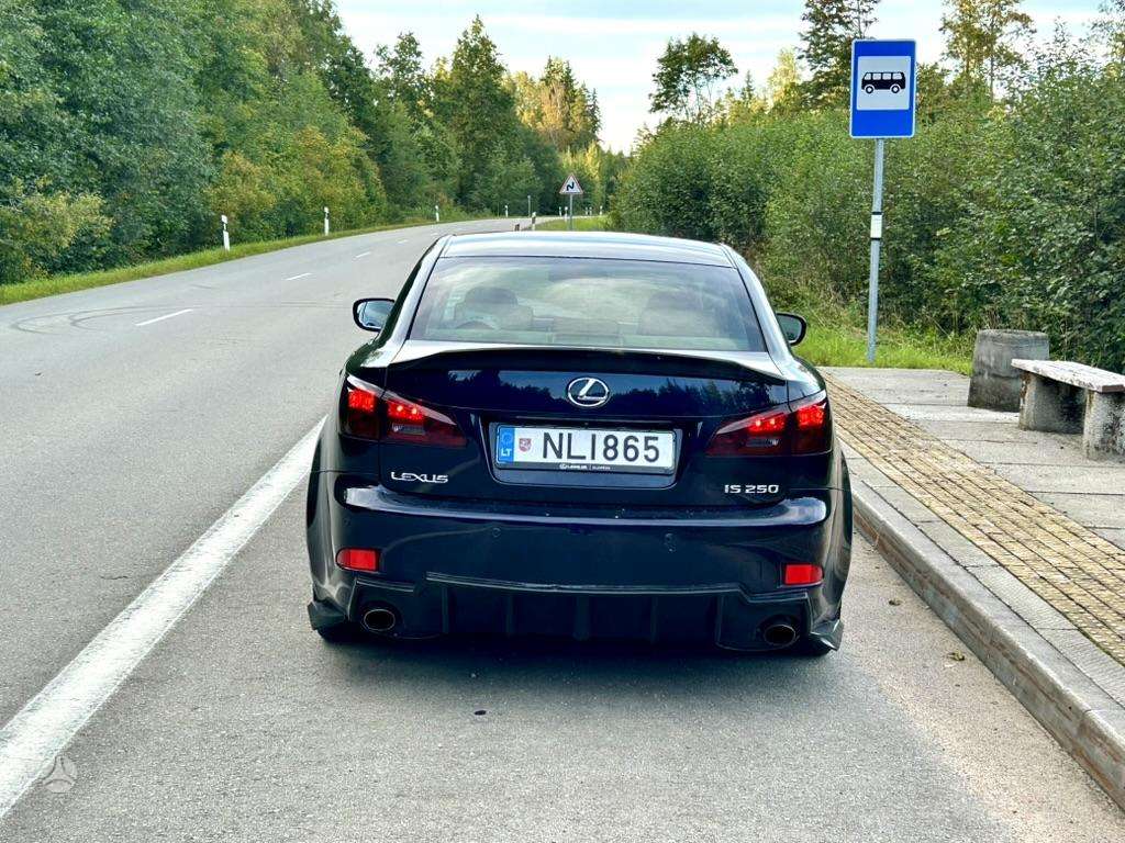 Lexus IS 250 - 7