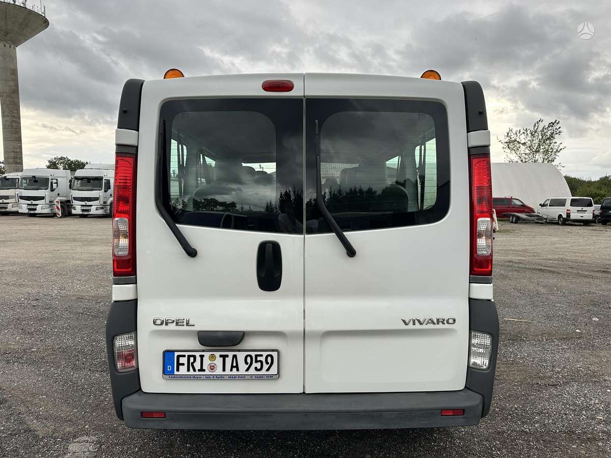 Opel Vivaro - 6