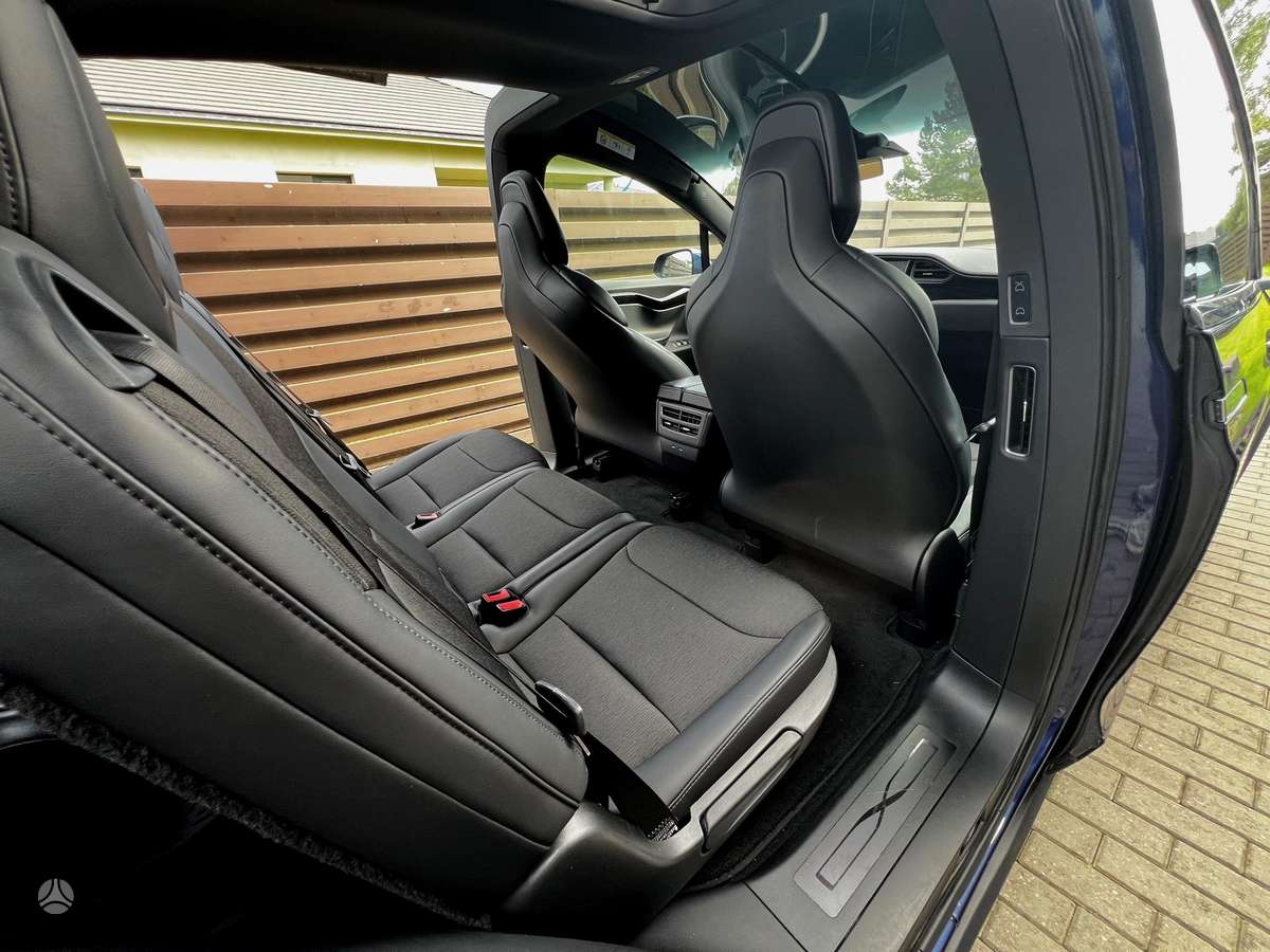 Tesla Model X, 75 kWh, off-road / crossover