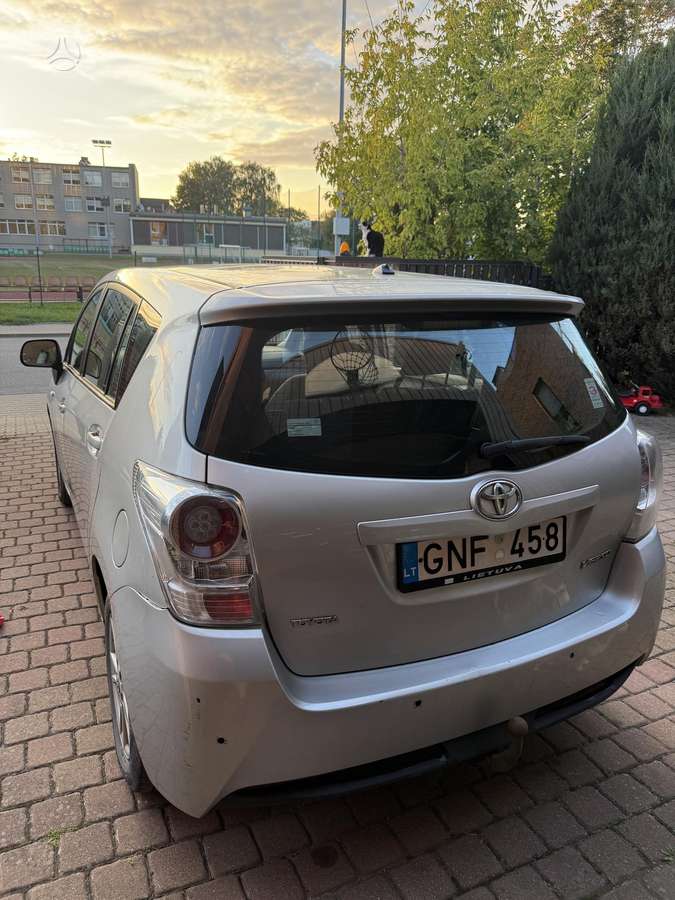 Toyota Verso - 1