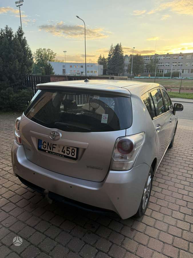 Toyota Verso - 2