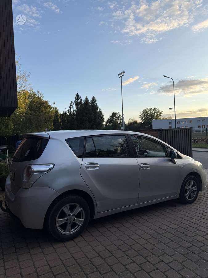 Toyota Verso - 7