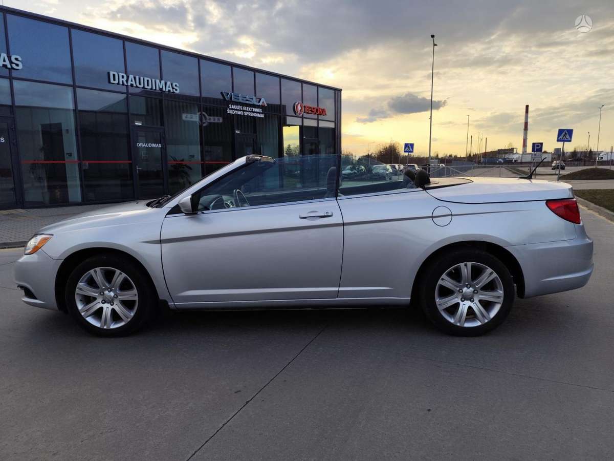 Chrysler 200, 3.6 l., convertible