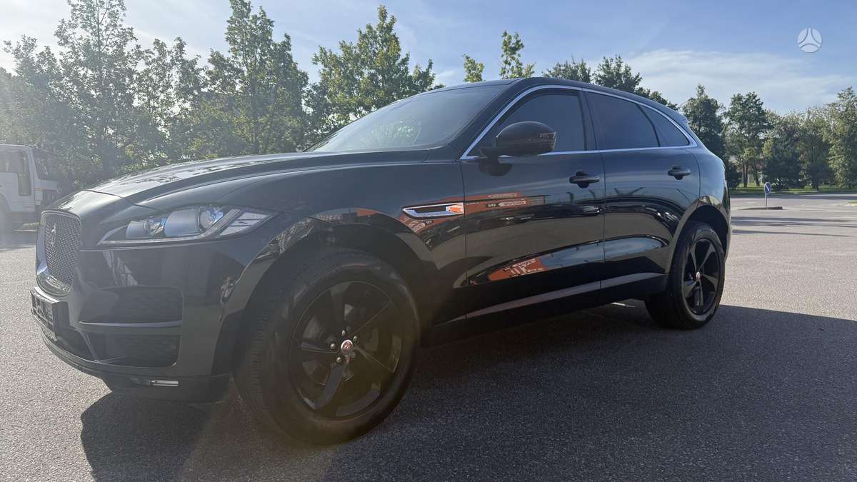 Jaguar F-Pace - 2
