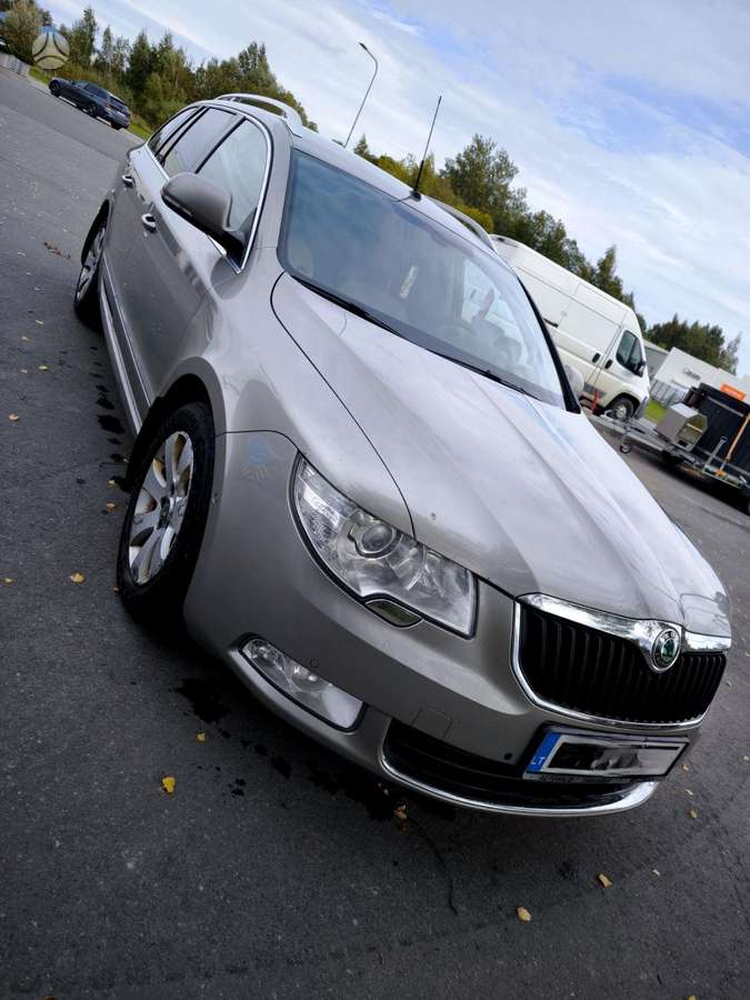 Skoda Superb, 2.0 l., wagon