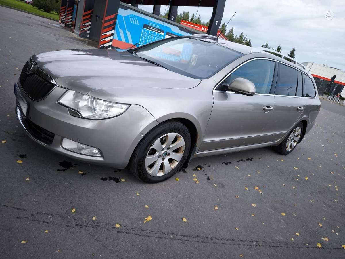 Skoda Superb, 2.0 l., wagon