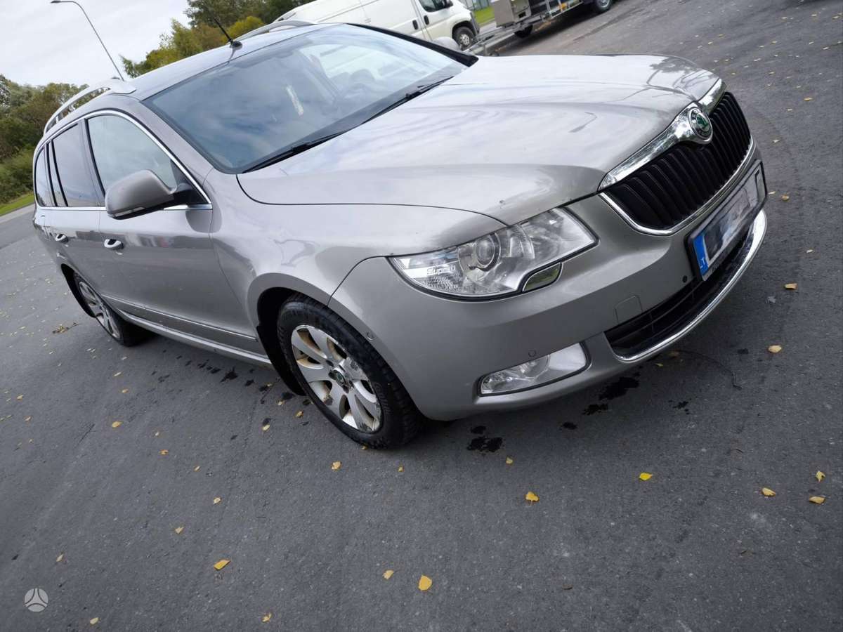 Skoda Superb, 2.0 l., wagon