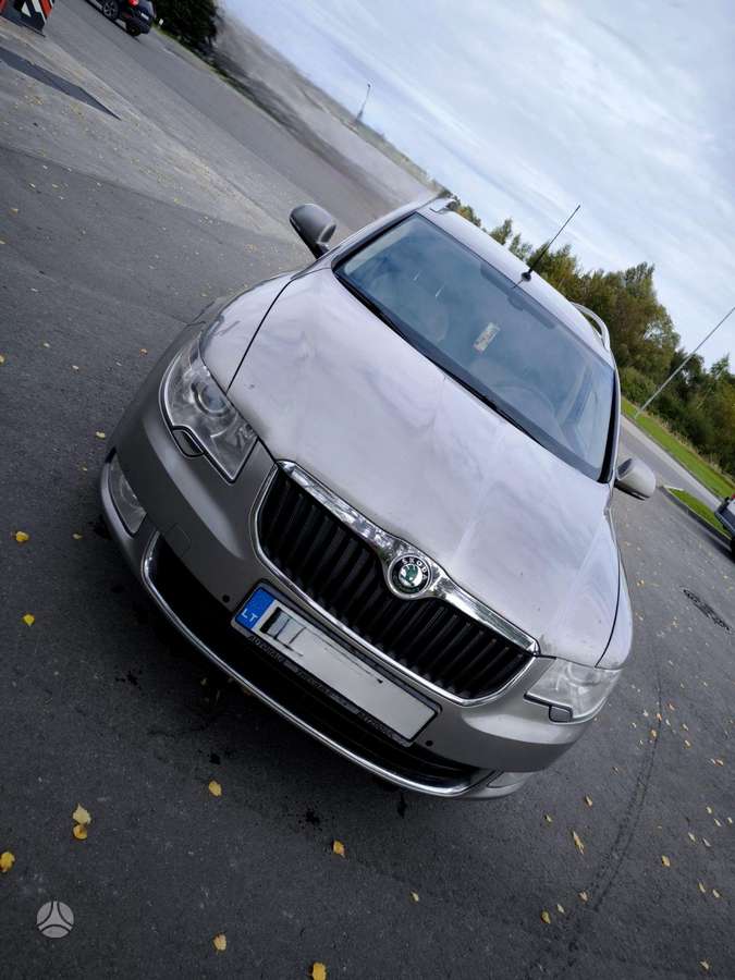 Skoda Superb, 2.0 l., wagon