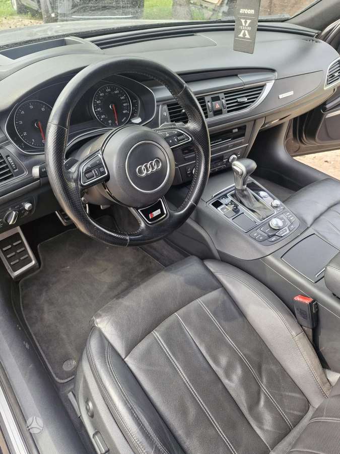 Audi A6, 3.0 l., Седан