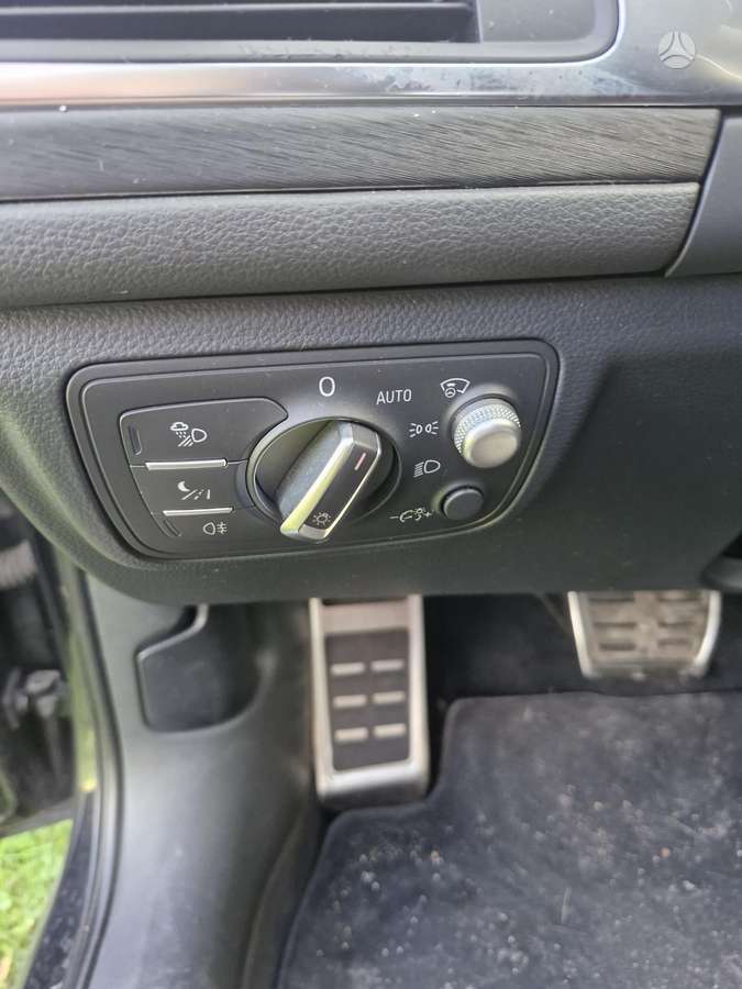 Audi A6, 3.0 l., Седан