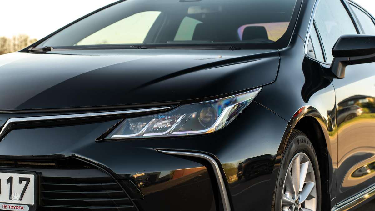 Toyota Corolla - 6