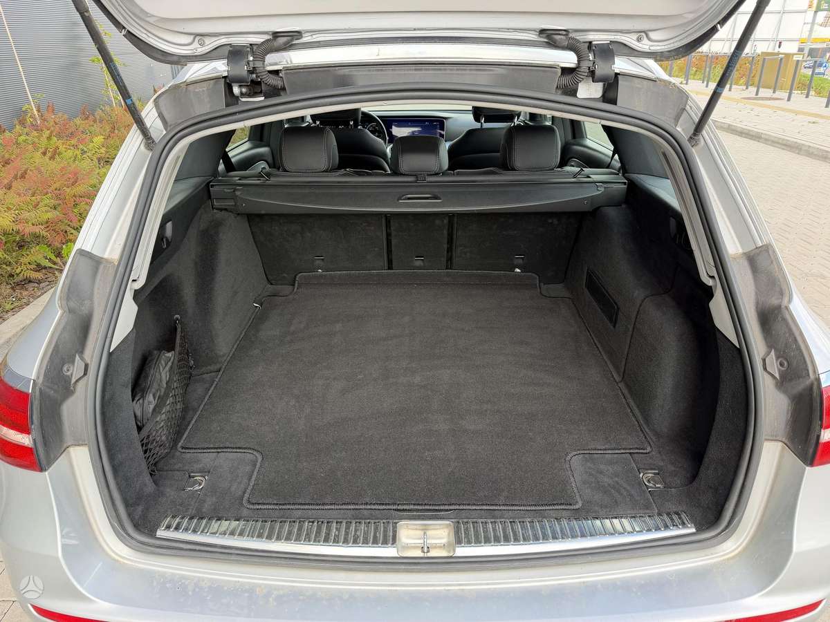 Mercedes-Benz E200, 1.6 l., Универсал