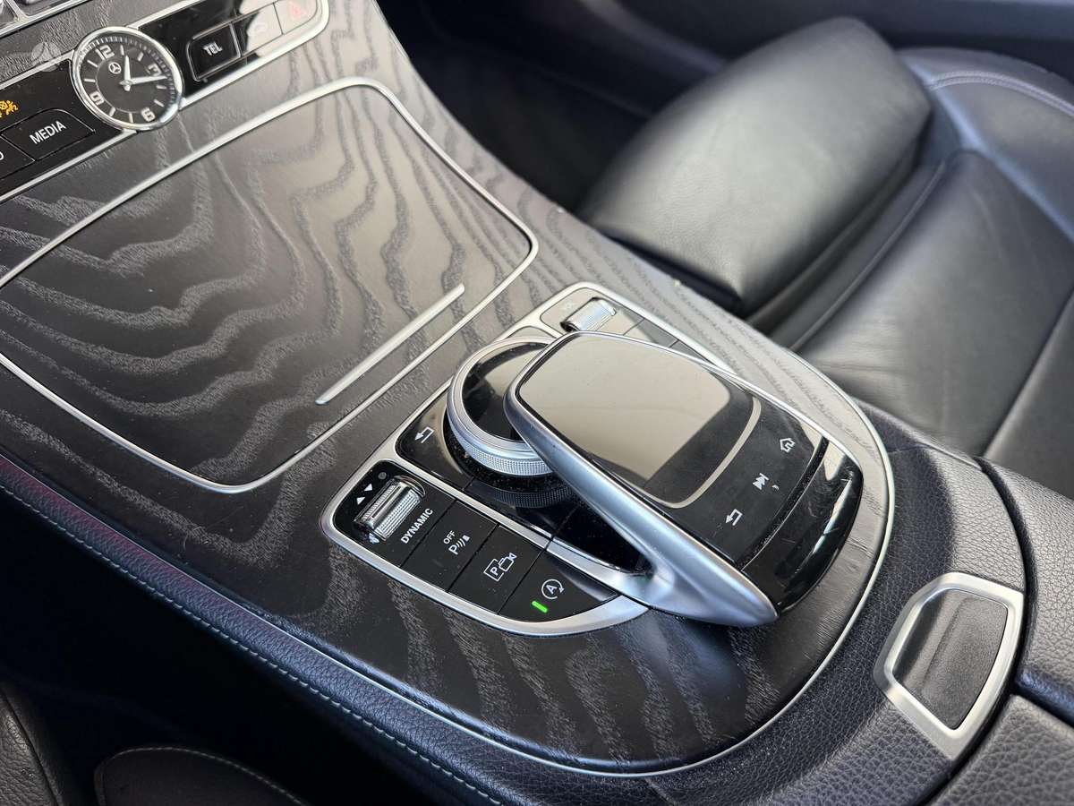 Mercedes-Benz E200, 1.6 l., Универсал