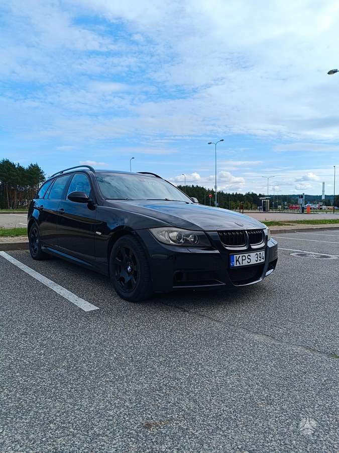 BMW 320 - 3