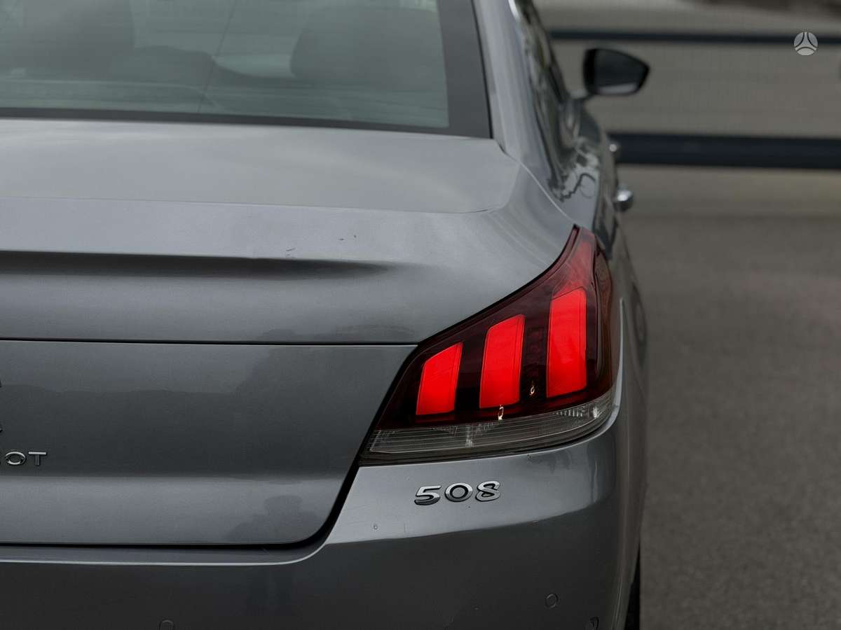 Peugeot 508 - 8